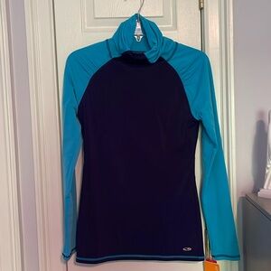 Women’s athletic performance top